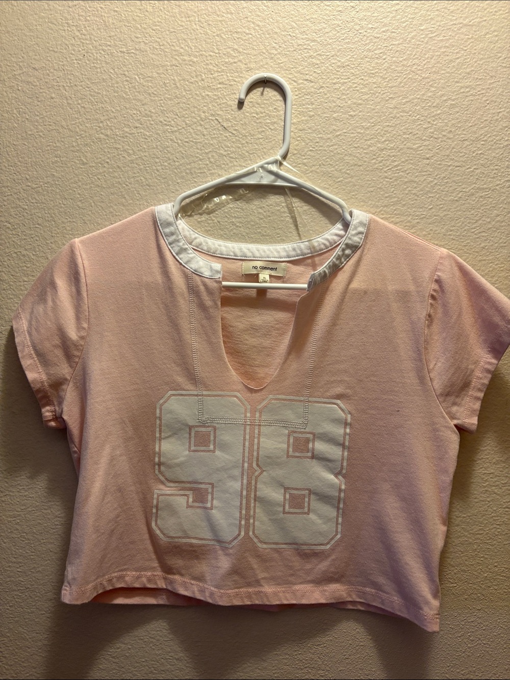 No Comment Girls' Pink Short Sleeve Cropped Tee - 98 Graphic